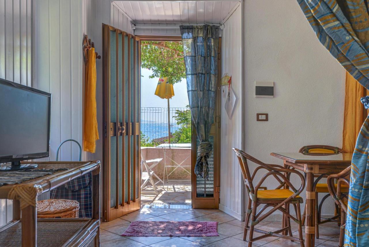 Casa Vacanze Iose Rio Marina Exterior foto